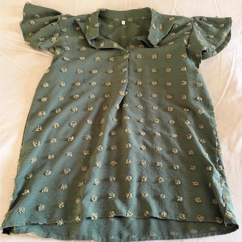 Green blouse